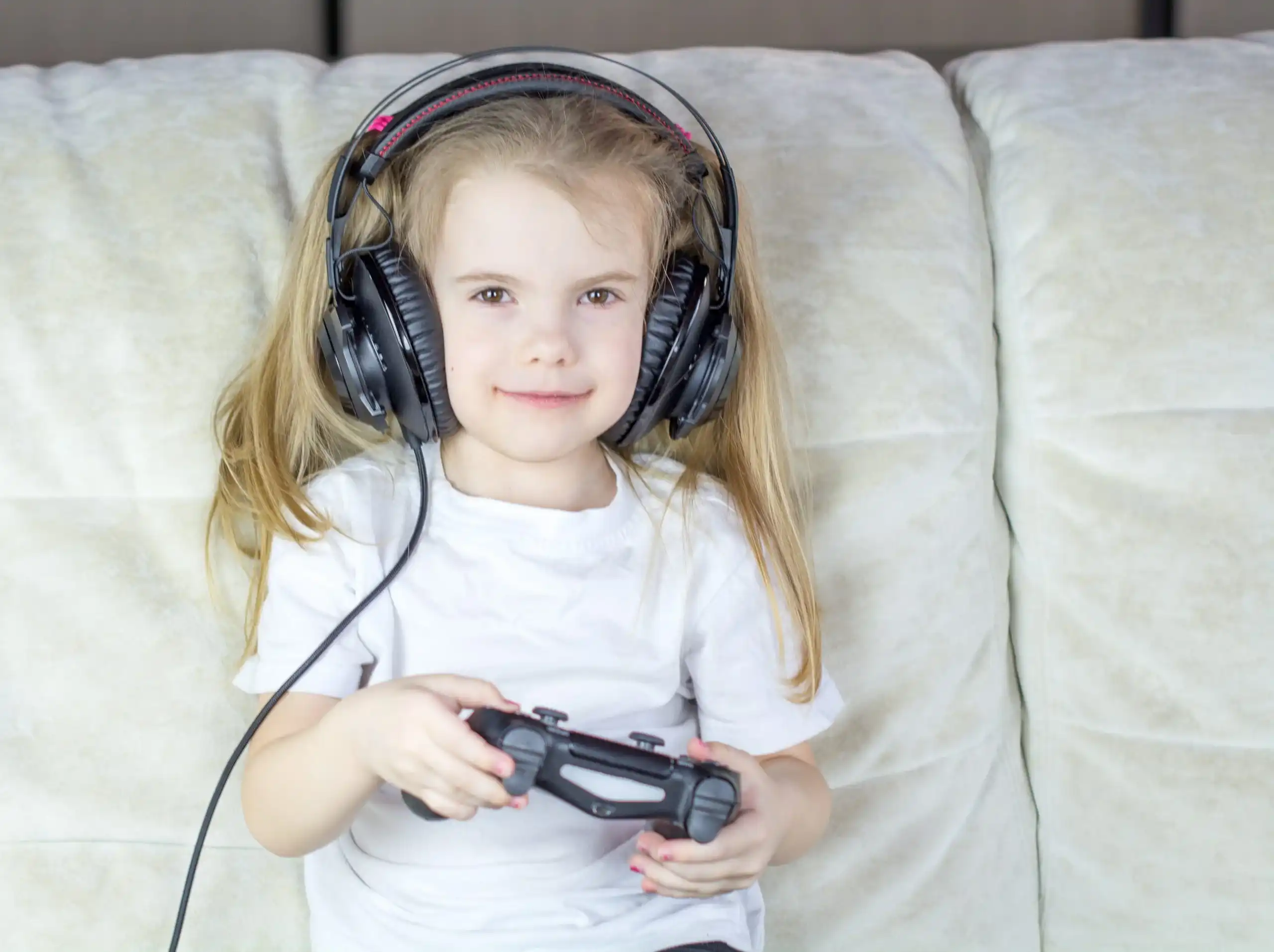 The Ergonomic Danger That Sedentary Kids Face