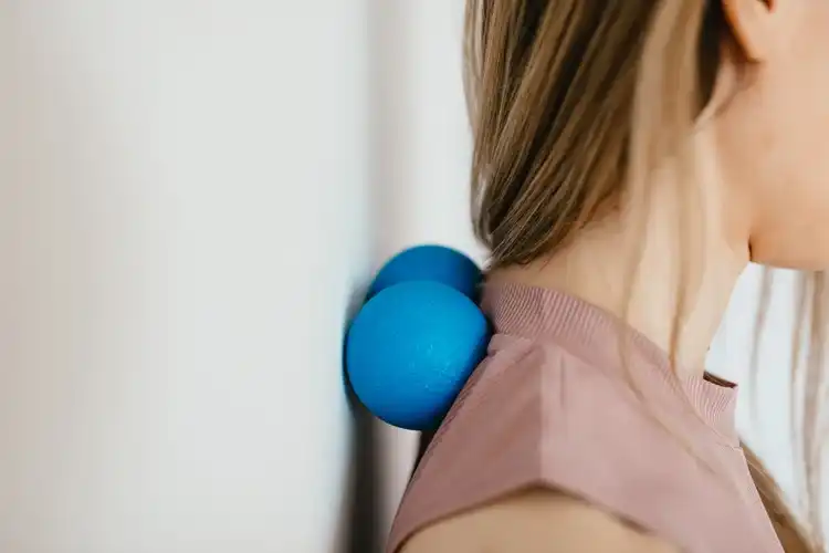 The Danger of DIY Neck Traction Remedies